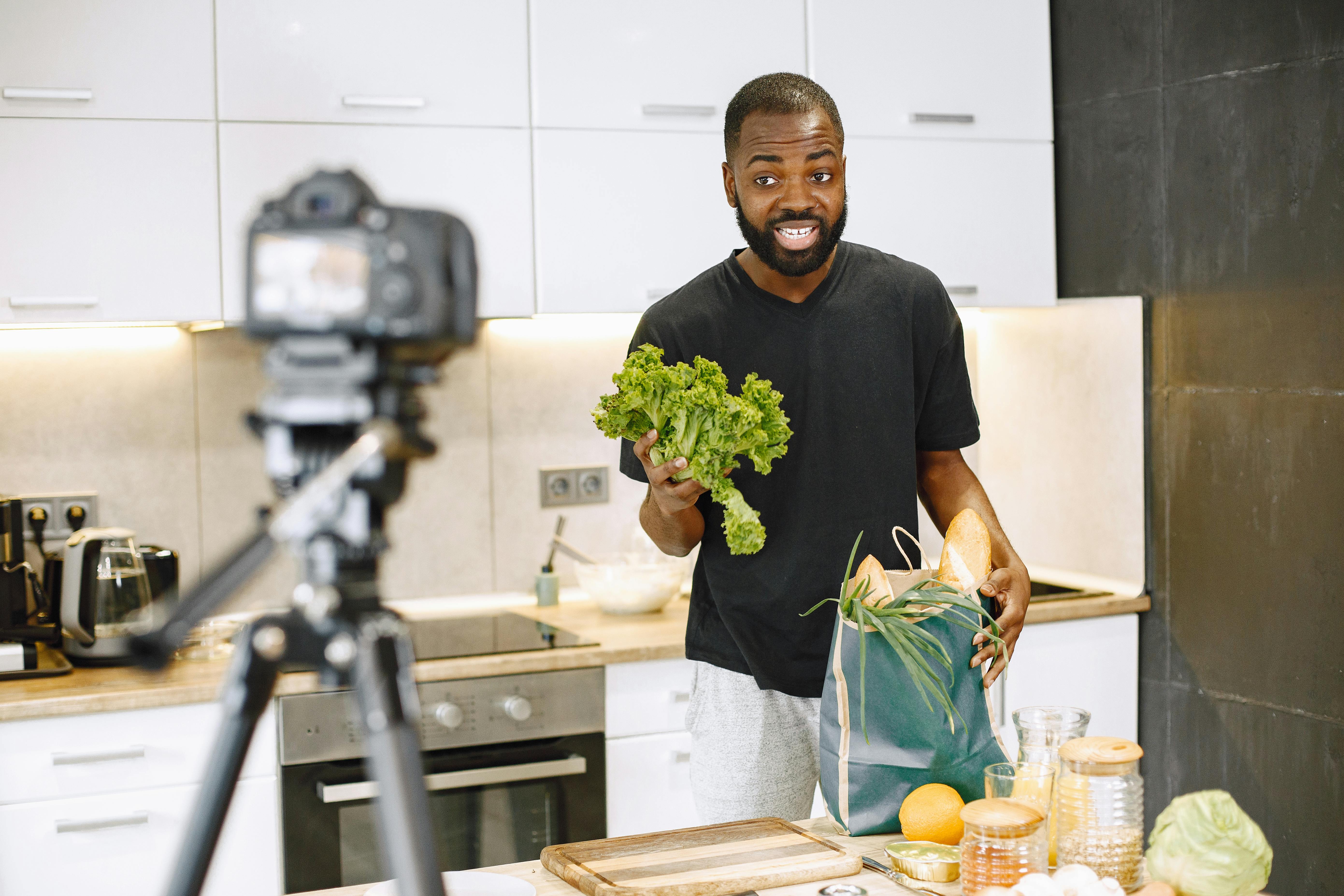 How to Find Instagram Influencers & Influencer Agency